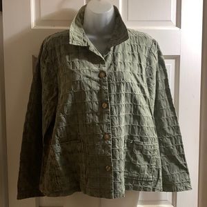 Loden green top with unique pattern